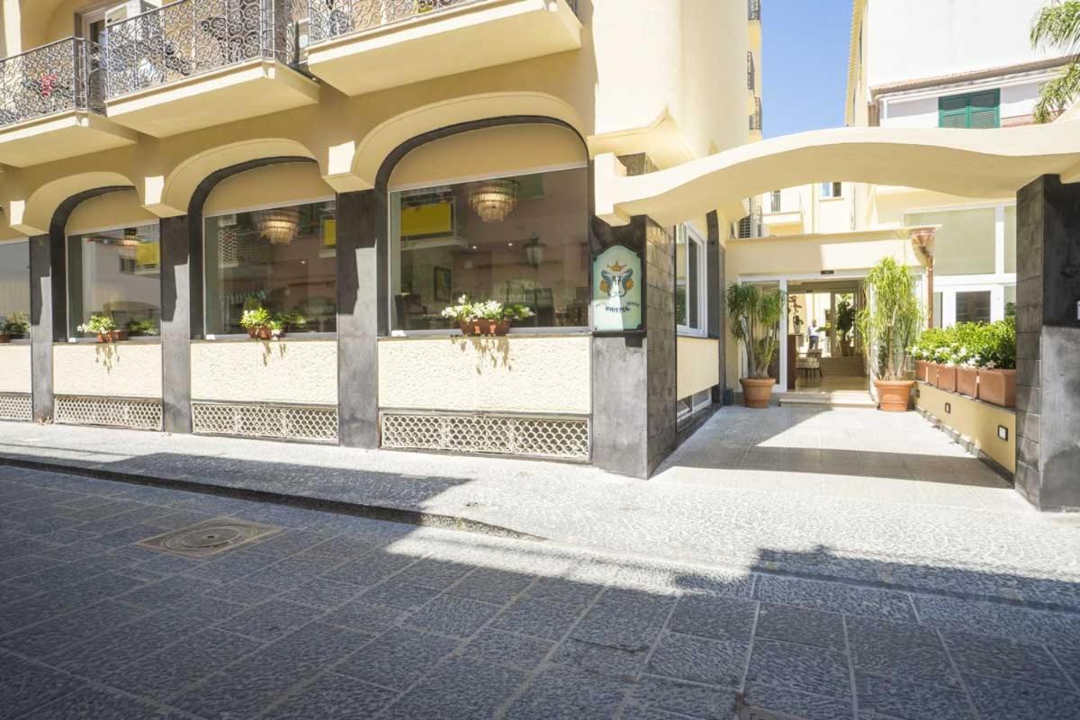 Casthotels Bristol Terme Ischia Exterior photo